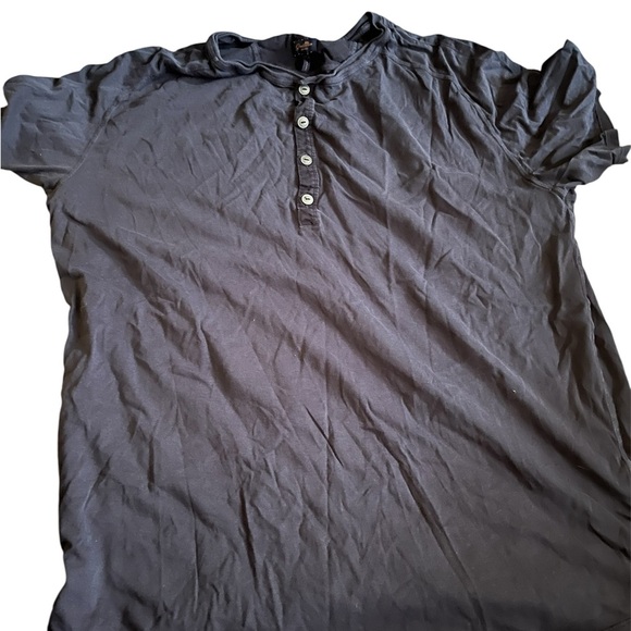 Men's Good Man Navy Button T-Shirt - Picture 1 of 3